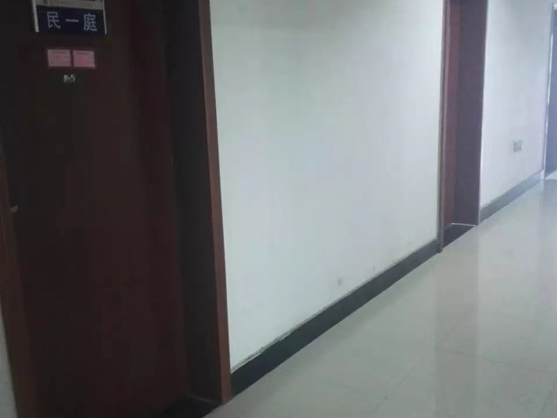 深圳找律師事務(wù)所來(lái)講講能否將集體土地拆分不同批次進(jìn)行征收