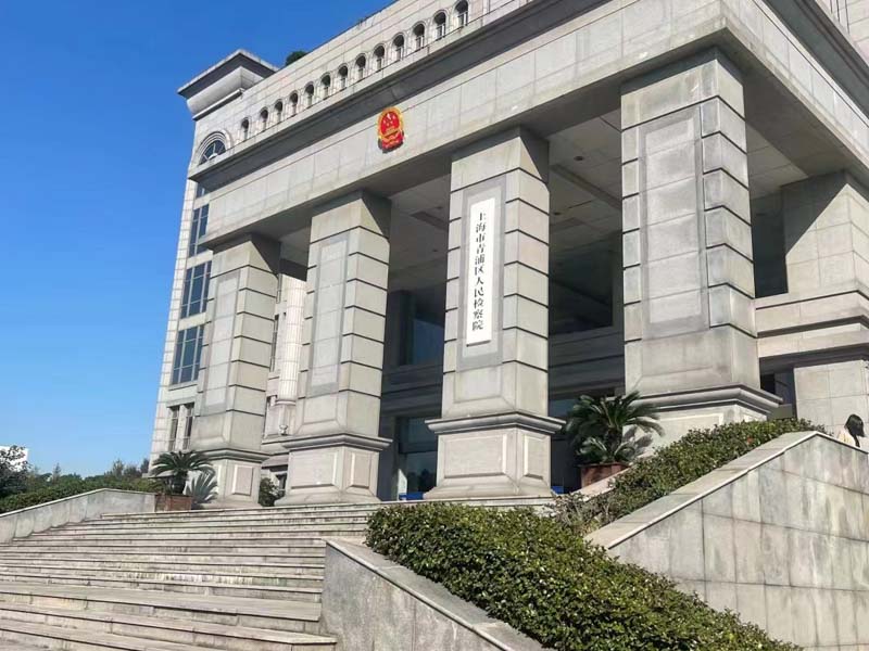 深圳房產律師為您講解停車位首先滿足業主需要是什么意思