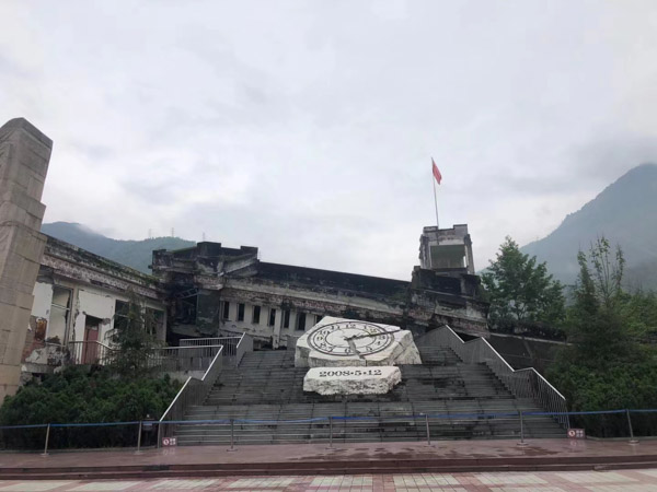 為什么村干部這么積極，愿意做拆遷的馬前卒？看完深圳房屋拆遷律師說的你就全明白了