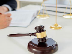 <b>深圳合同糾紛律師解讀“臺風退票費爭議”：消費者權益如何保障？</b>